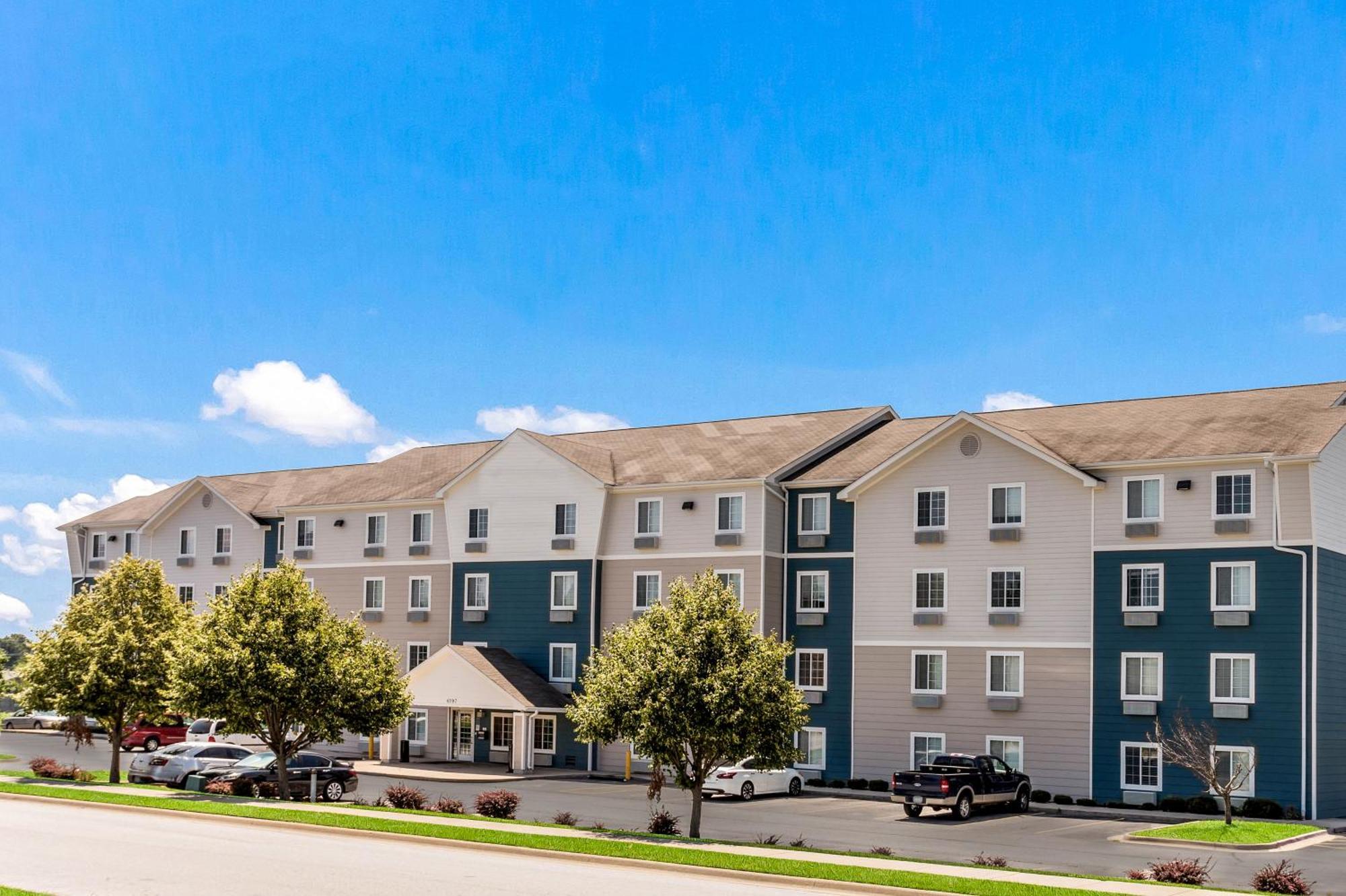 Extended Stay America Select Suites - Louisville - South Lynnview Exterior photo