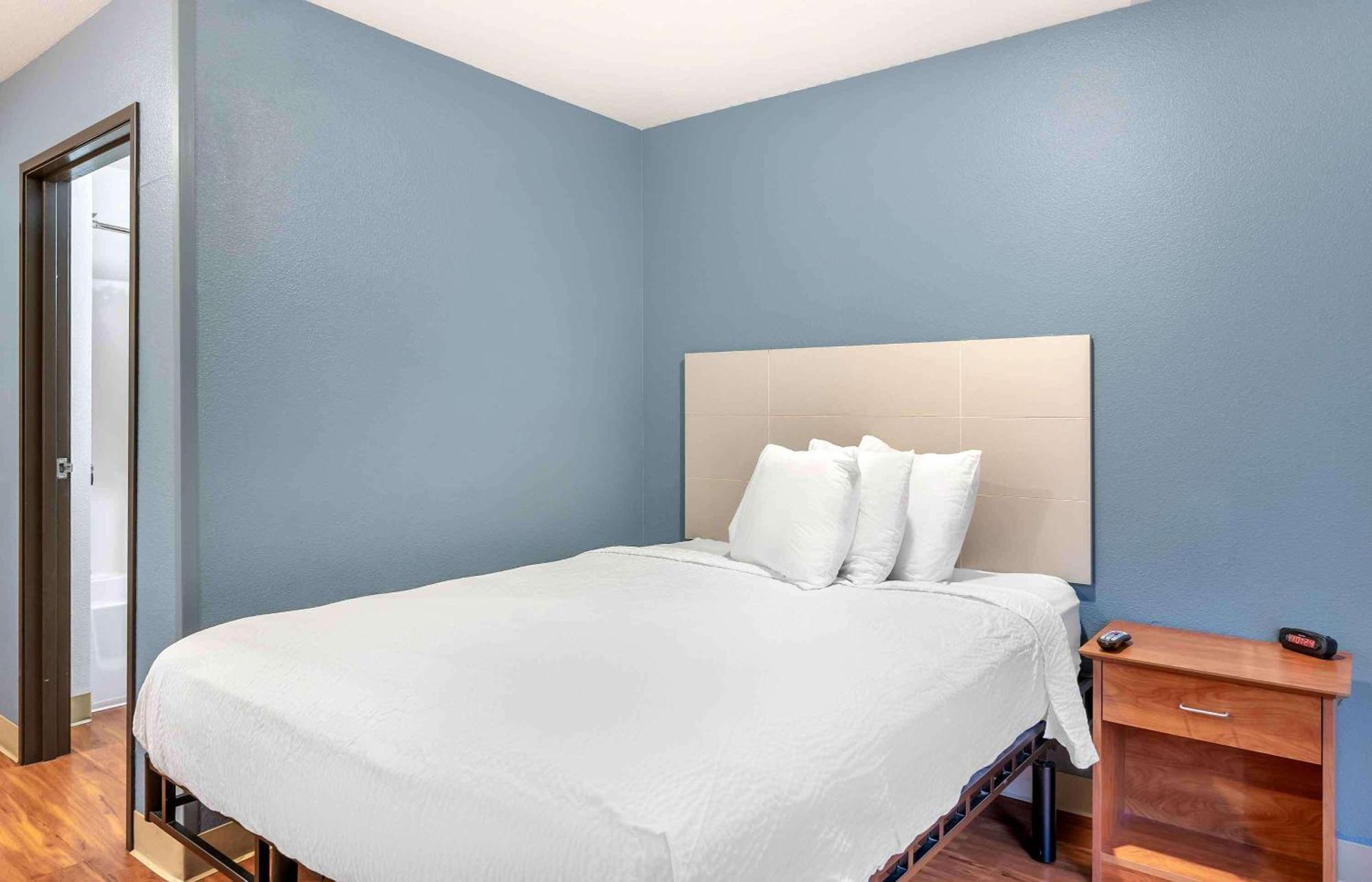 Extended Stay America Select Suites - Louisville - South Lynnview Exterior photo